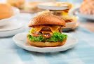 Cheese Moon Pizza & Burger